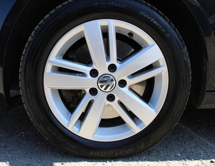 Volkswagen Golf Kombi 2,0 l 103 kw