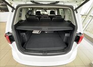 Volkswagen Touran MPV 1,5 l 110 kw