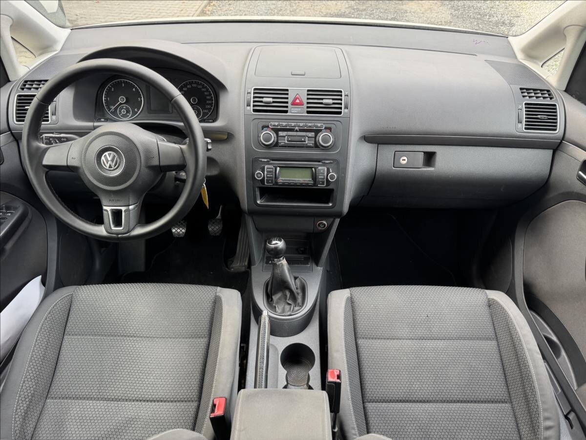 Volkswagen Touran MPV 1,6 l 77 kw