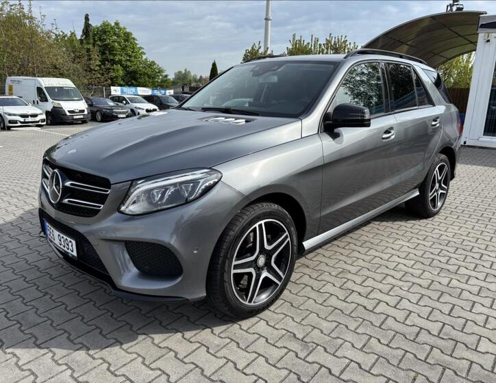 Mercedes-Benz GLE 1