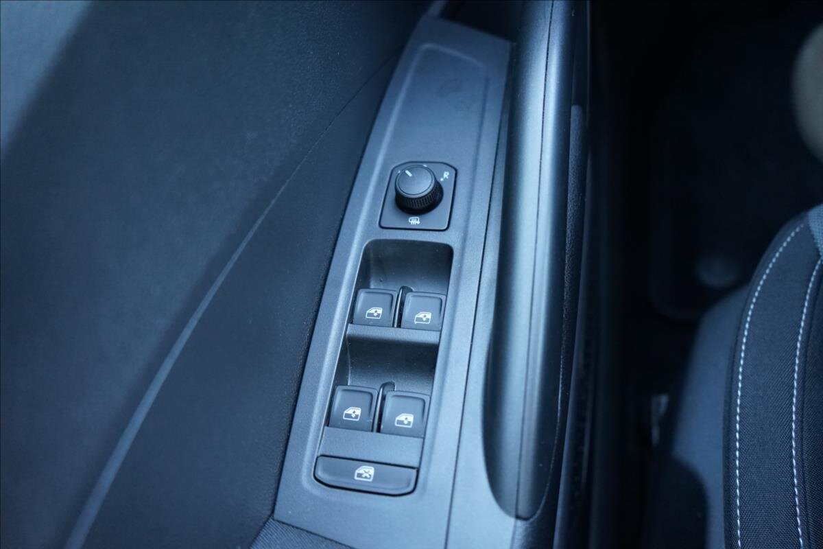 Škoda Fabia Hatchback 999,0 59 kw