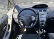 Toyota Yaris Hatchback 1,4 l 66 kw