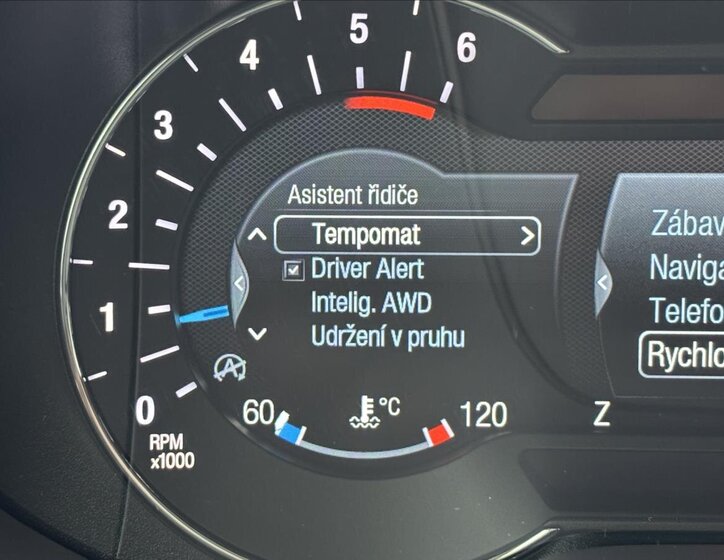 Ford Mondeo Kombi 2,0 l 140 kw