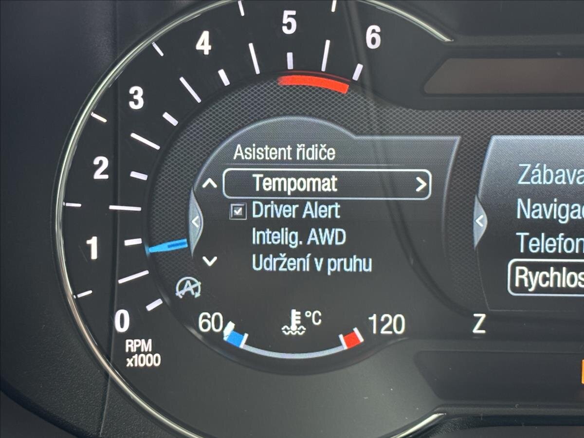 Ford Mondeo Kombi 2,0 l 140 kw