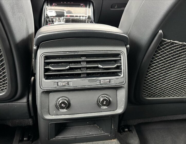 Audi SQ8 SUV / Terénní 4,0 l 373 kw