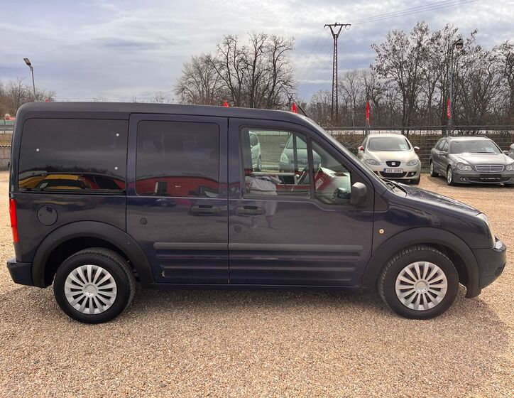 Ford Tourneo Connect 7