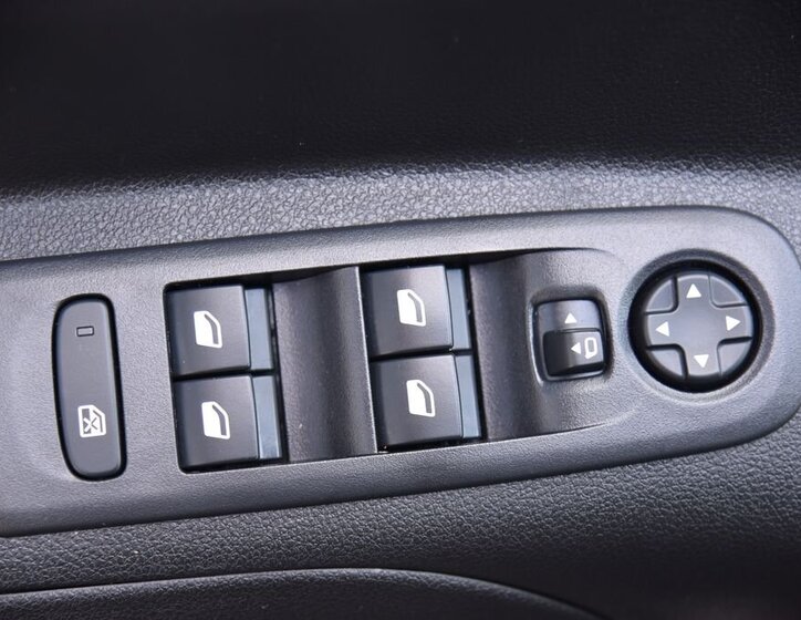 Opel Combo MPV 1,2 l 96 kw