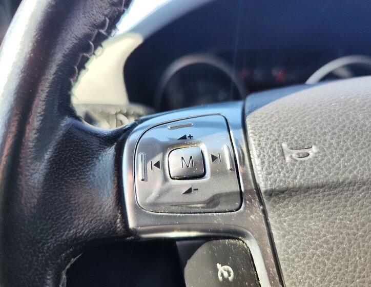 Ford Mondeo Kombi 2,0 l 103 kw