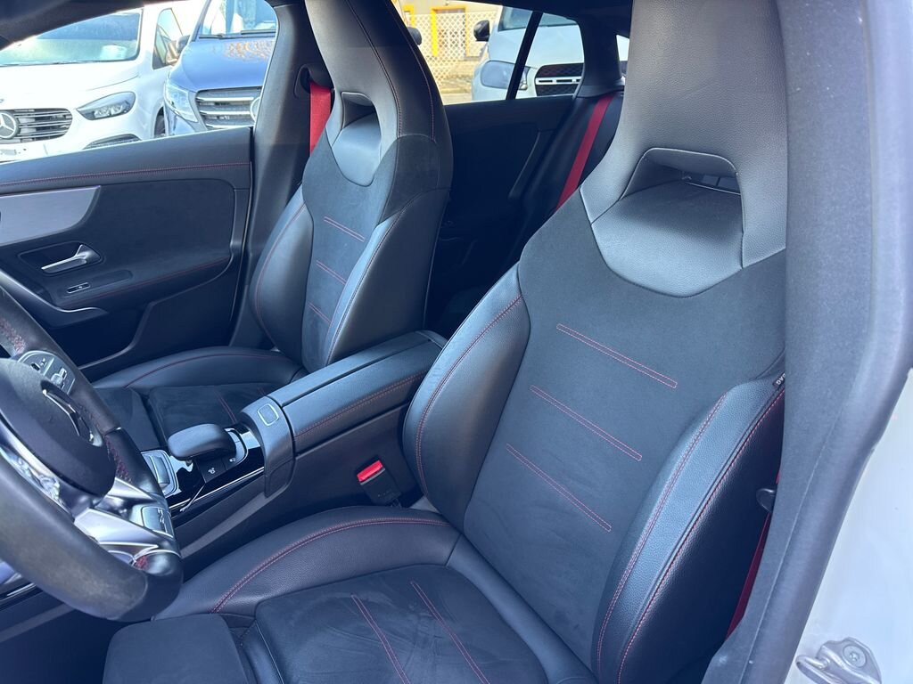 Mercedes-Benz CLA Kombi 2,0 l 310 kw