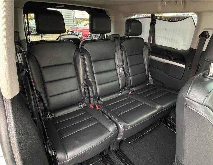 Peugeot Traveller 14