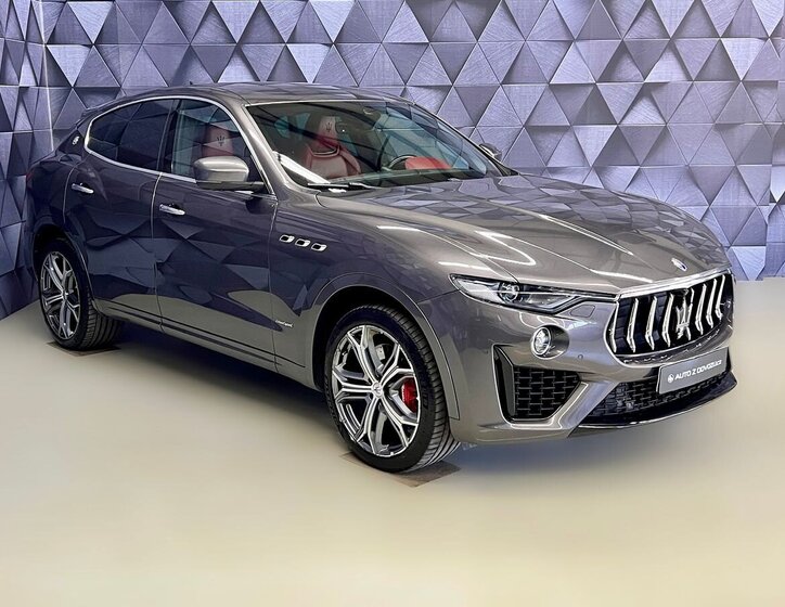 Maserati Levante SUV / Terénní 3,0 l 316 kw