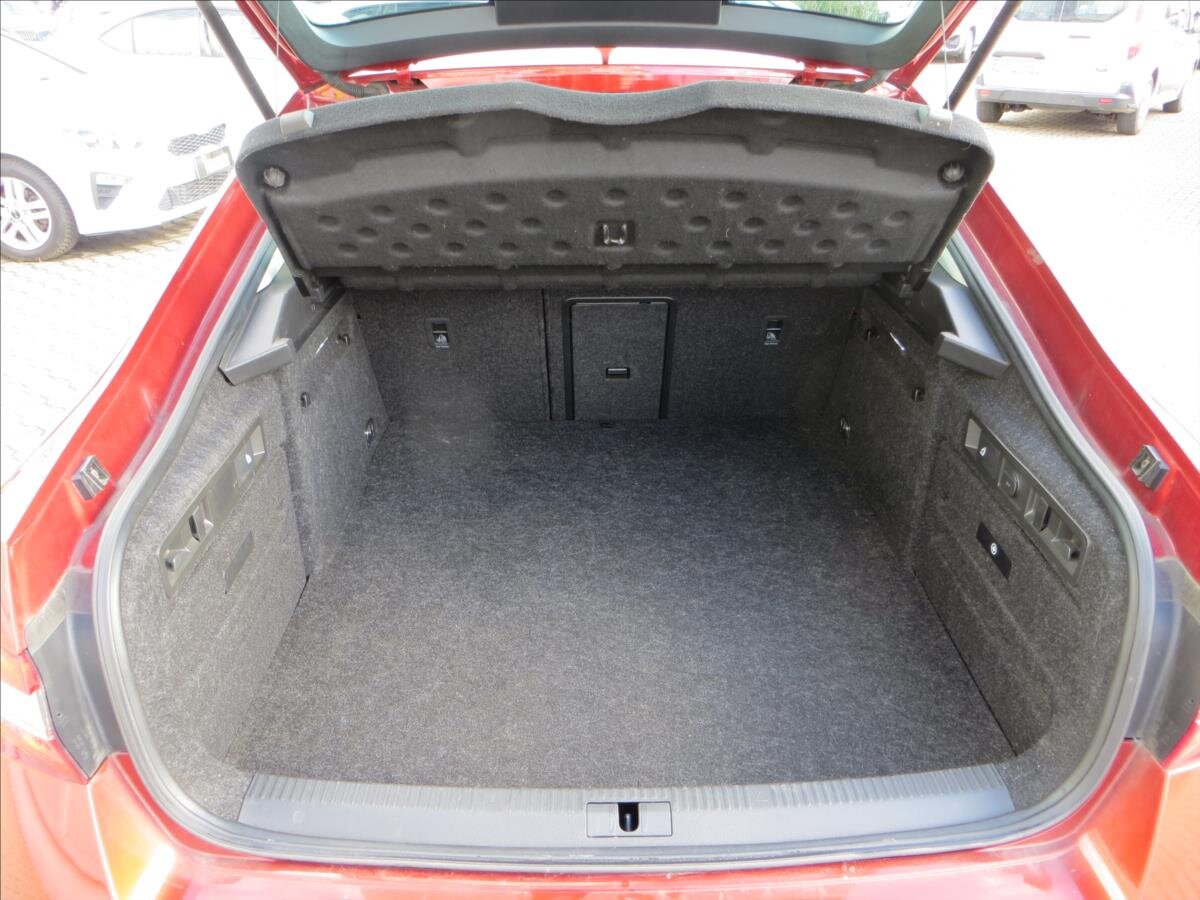 Škoda Superb Liftback 1,4 l 115 kw