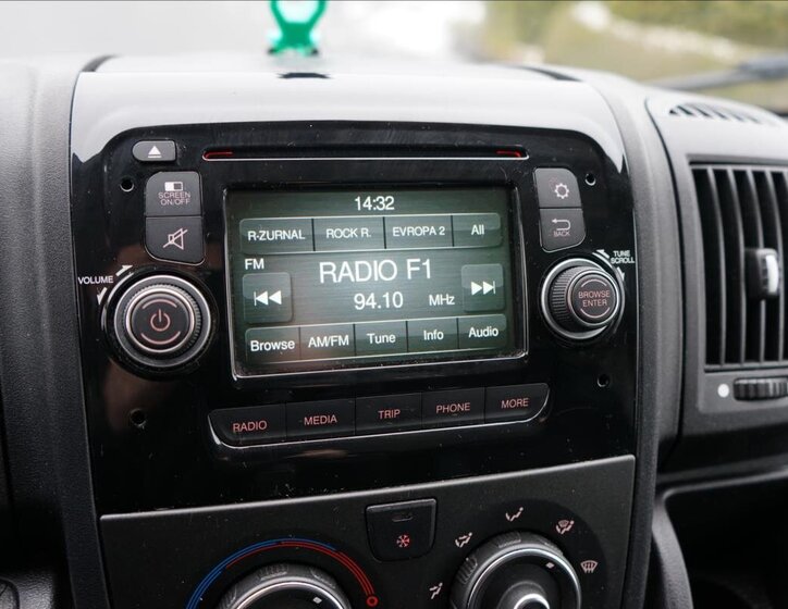 Peugeot Boxer Skříň 2,2 l 96 kw