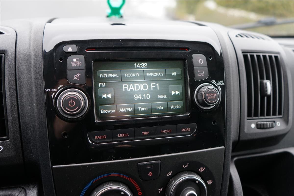 Peugeot Boxer Skříň 2,2 l 96 kw