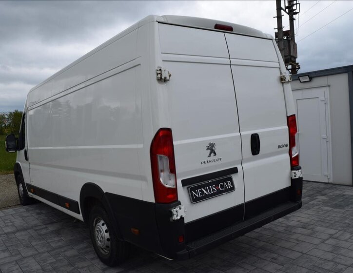Peugeot Boxer Skříň 2,0 l 120 kw