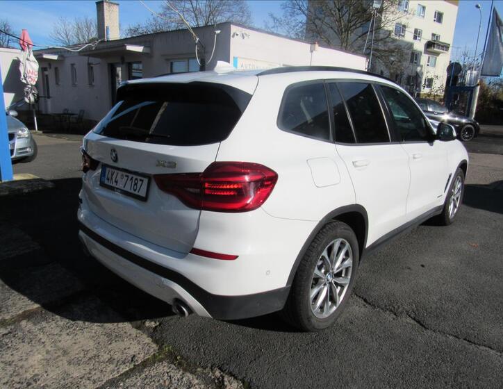BMW X3 4