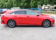 KIA ProCeed Kombi 1,6 l 150 kw