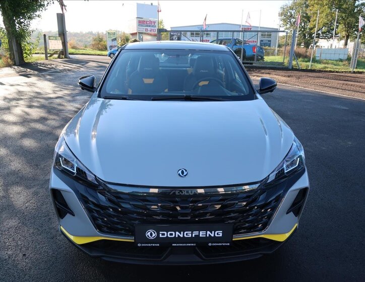 Dongfeng SHINE 7