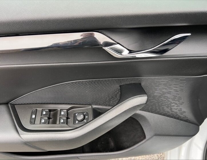 Škoda Octavia Liftback 2,0 l 85 kw