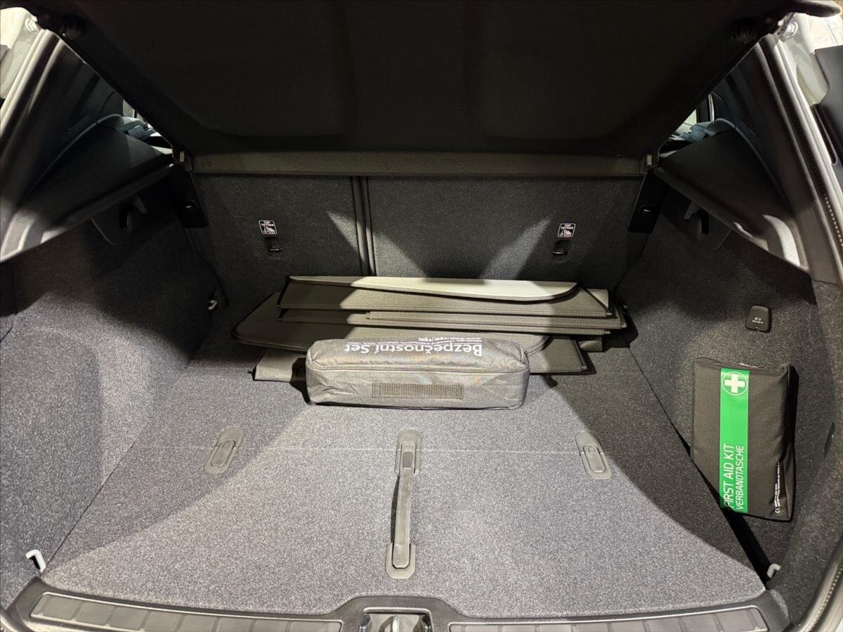 Volvo XC40 SUV 1,5 l 95 kw