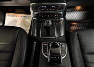 Mercedes-Benz Třídy X 26