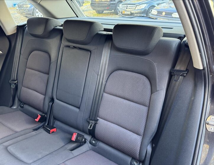 Audi Q5 SUV / Terénní 2,0 l 125 kw