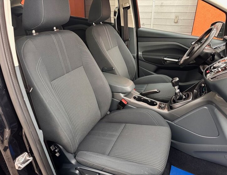 Ford Grand C-MAX MPV 1,6 l 110 kw