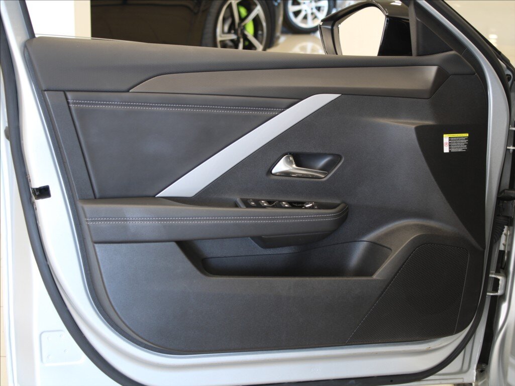 Opel Astra Hatchback 1,2 l 96 kw