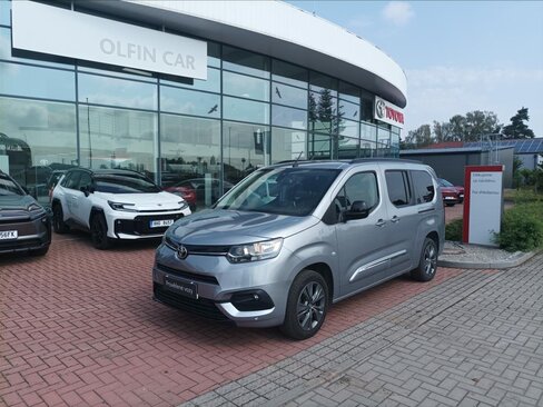 Toyota ProAce City Verso MPV 1,2 l 81 kw