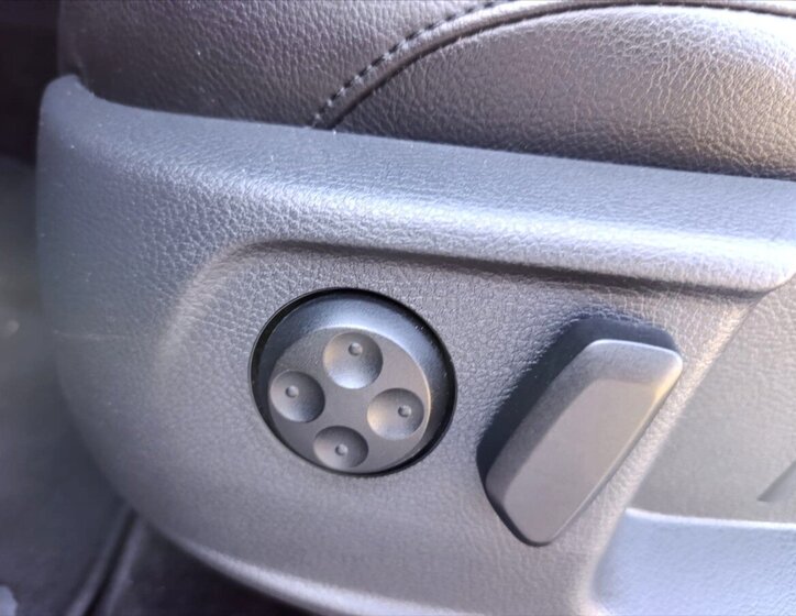 Volkswagen Passat Kombi 2,0 l 125 kw