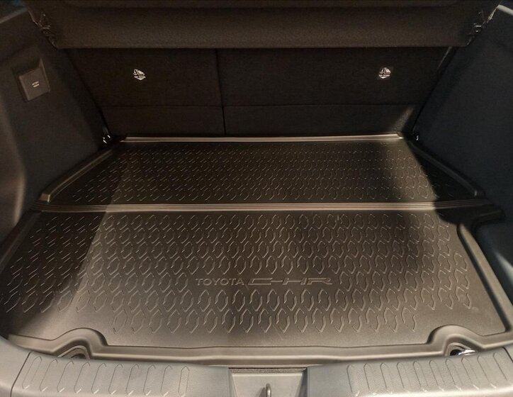 Toyota C-HR Hatchback 2,0 l 112 kw