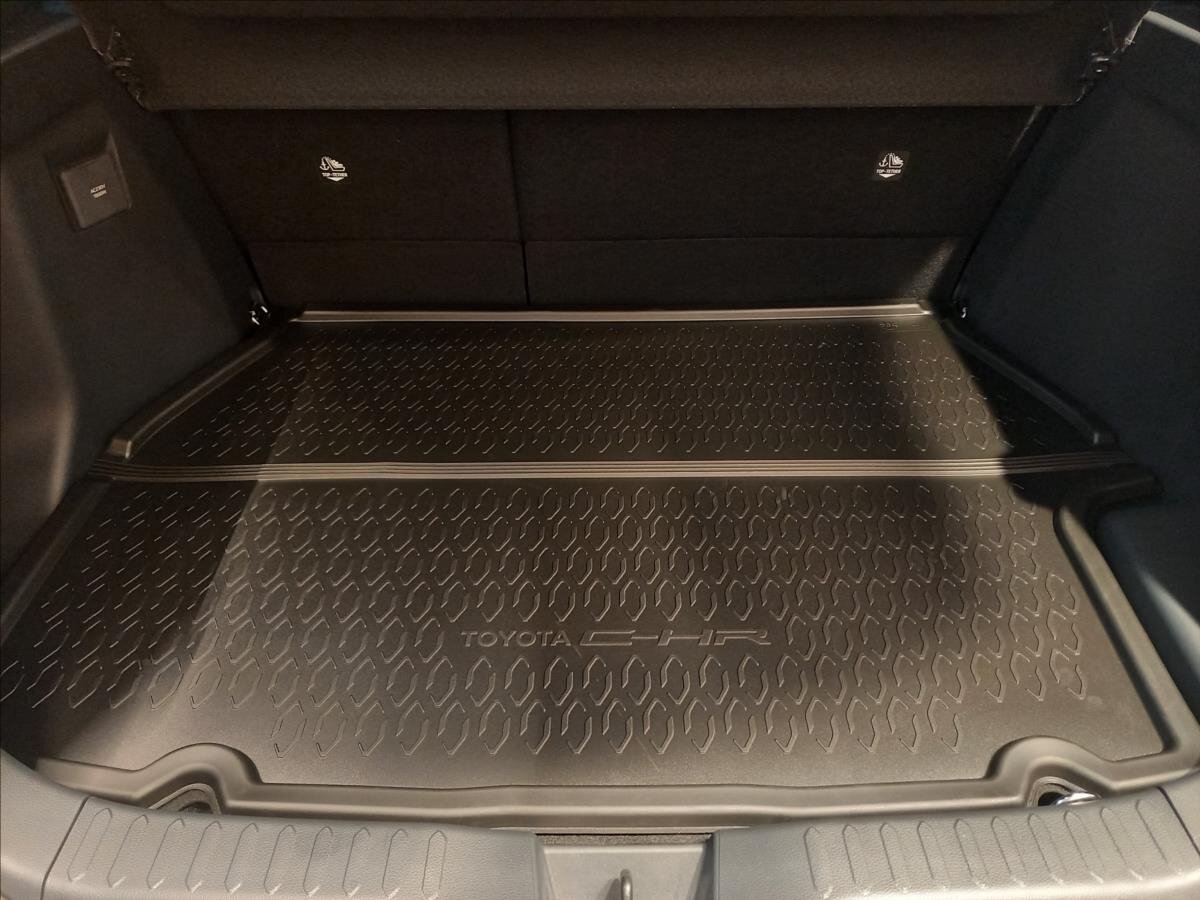 Toyota C-HR Hatchback 2,0 l 112 kw