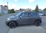 Mini Countryman 9