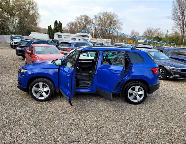 Škoda Karoq SUV / Terénní 1,6 l 85 kw