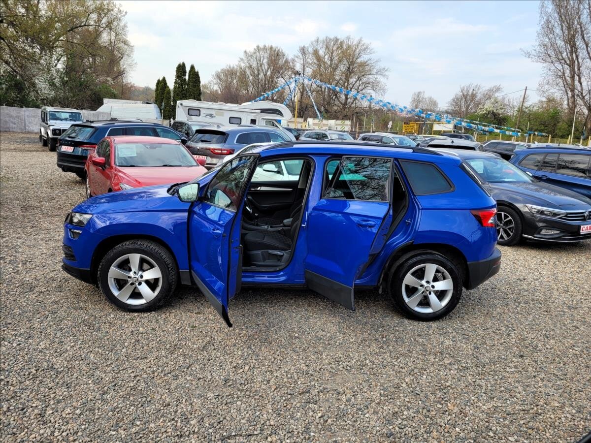 Škoda Karoq SUV / Terénní 1,6 l 85 kw
