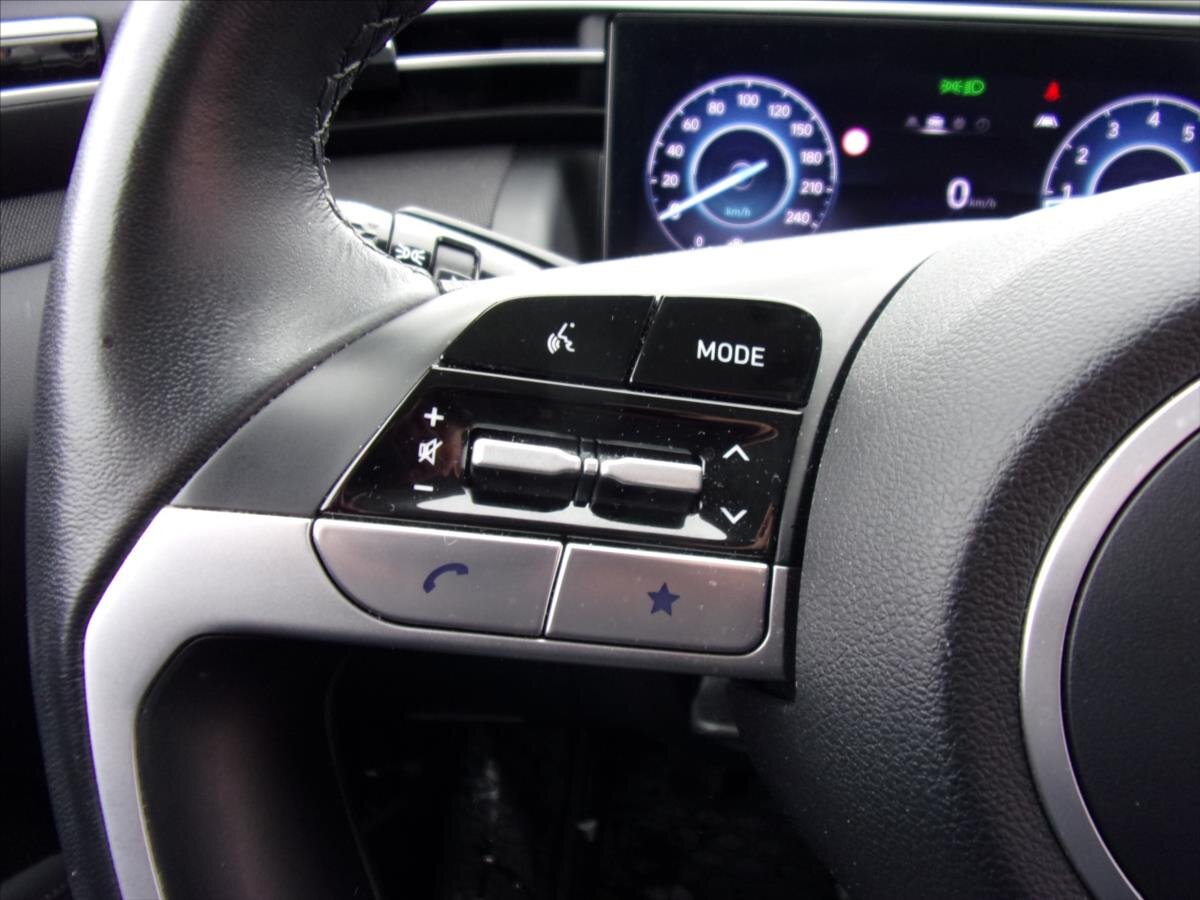 Hyundai Tucson SUV 1,6 l 110 kw