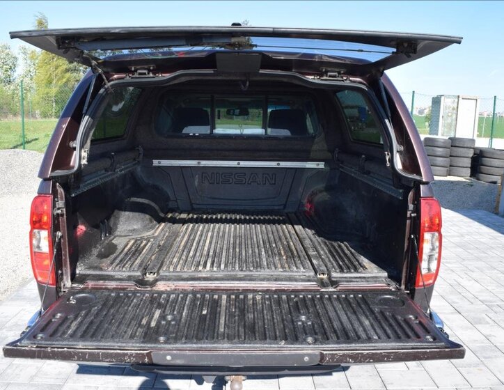 Nissan Navara Pick-up 3,0 l 170 kw