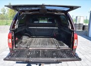 Nissan Navara Pick-up 3,0 l 170 kw