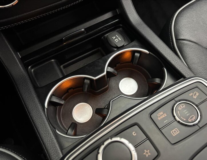 Mercedes-Benz GL SUV 3,0 l 190 kw