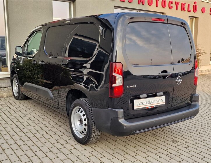 Opel Combo 8