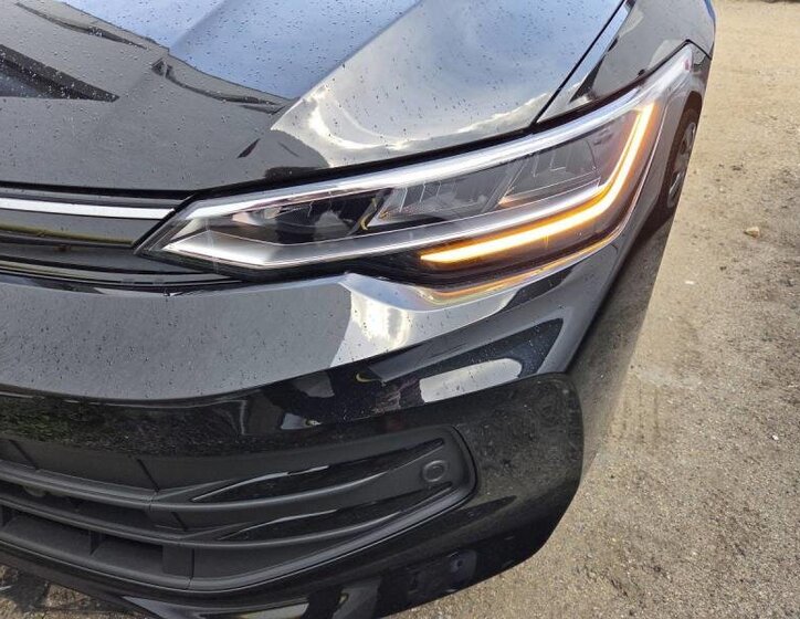 Volkswagen Golf Kombi 2,0 l 110 kw