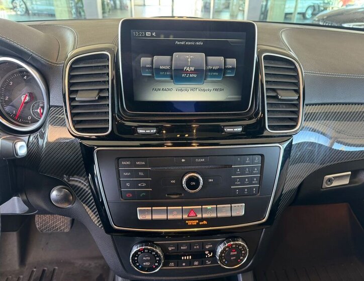 Mercedes-Benz GLE SUV / Terénní 3,0 l 190 kw