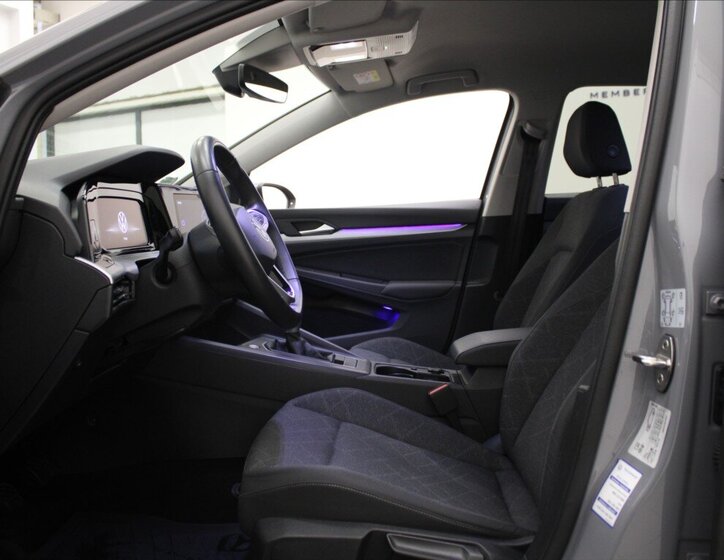 Volkswagen Golf Kombi 1,5 l 96 kw