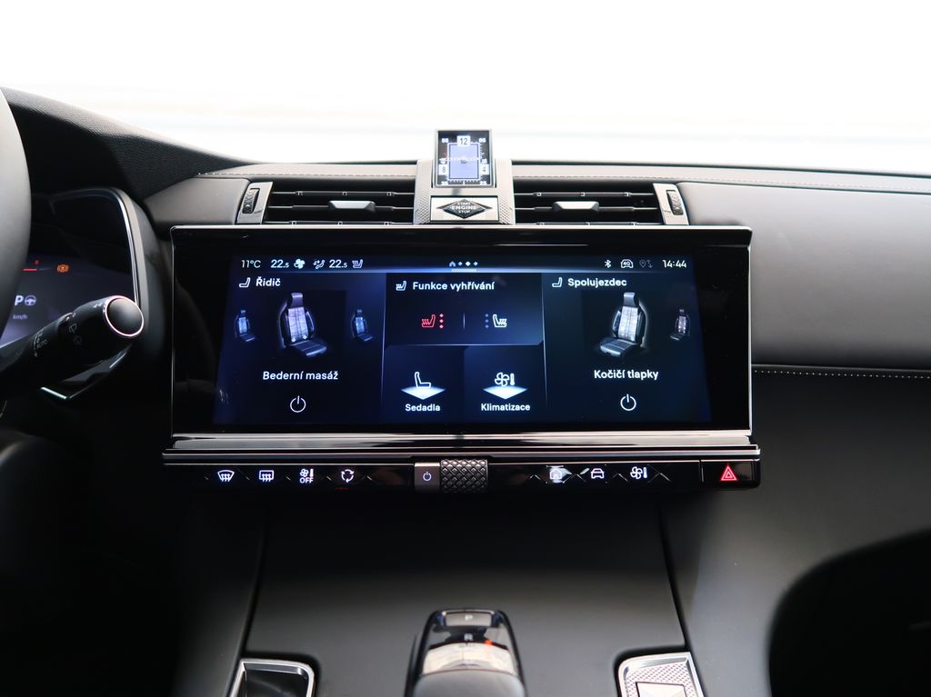 DS Automobiles DS7 Crossback