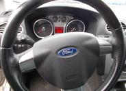 Ford Focus 21