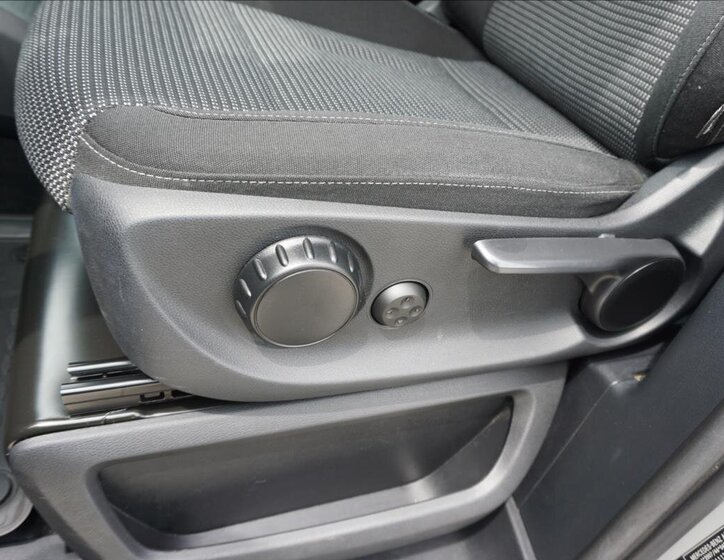 Mercedes-Benz Třídy V VAN-Minibus 2,0 l 174 kw