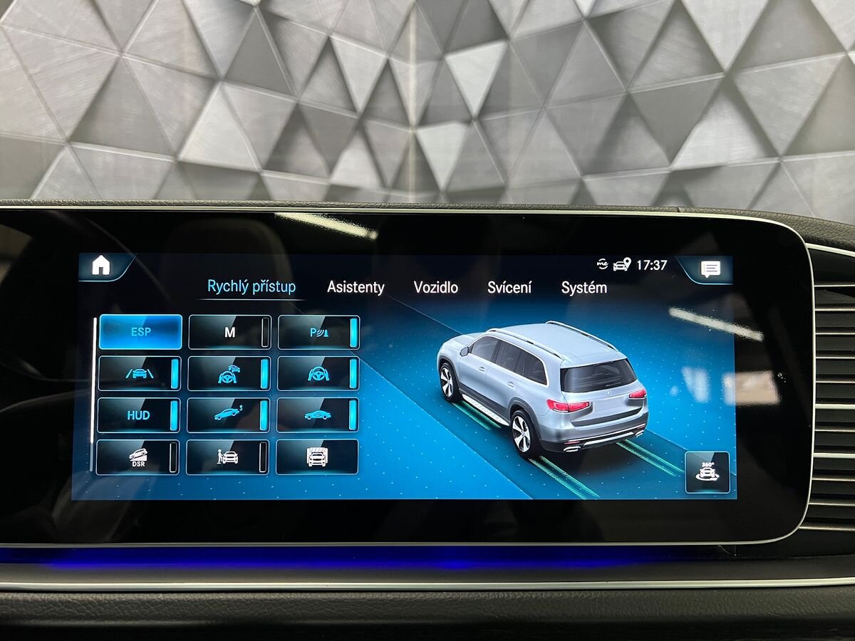 Mercedes-Benz GLS SUV / Terénní 4,0 l 360 kw