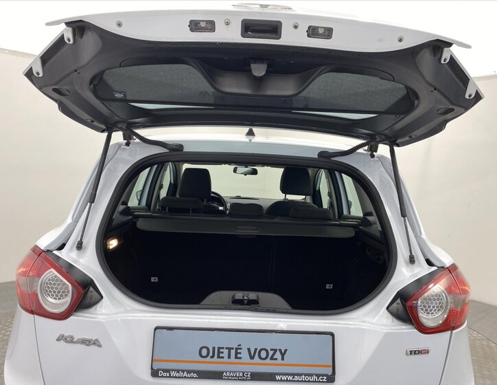 Ford Kuga SUV 2,0 l 103 kw