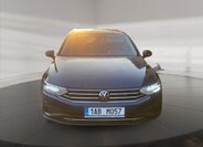 Volkswagen Passat Kombi 1,5 l 110 kw