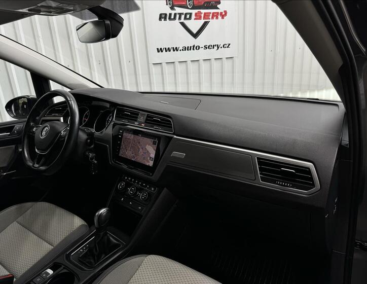 Volkswagen Touran 37